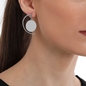The Simple Reflection earrings with discus motif-