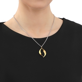 Flaming Soul short necklace with gold plated flame motif-