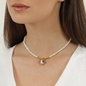 Memory Beat short white-gold pearl necklace with bead-