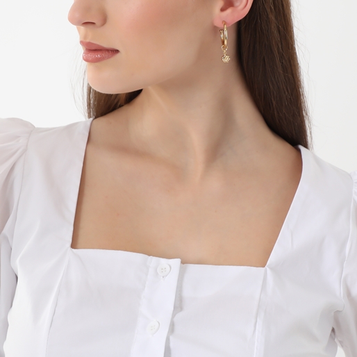 Fashionable.Me small gold plated hoops with flower and pearl charms-