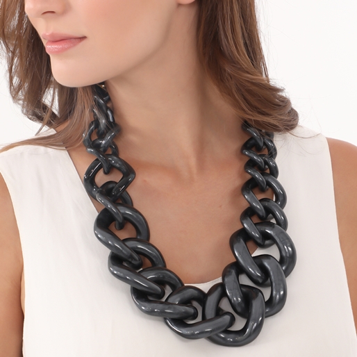 Impress Me chunky chain necklace in black-