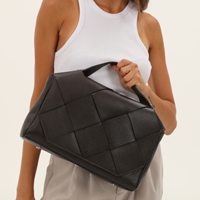 Metropolitan Fab brown leather handbag with lid-
